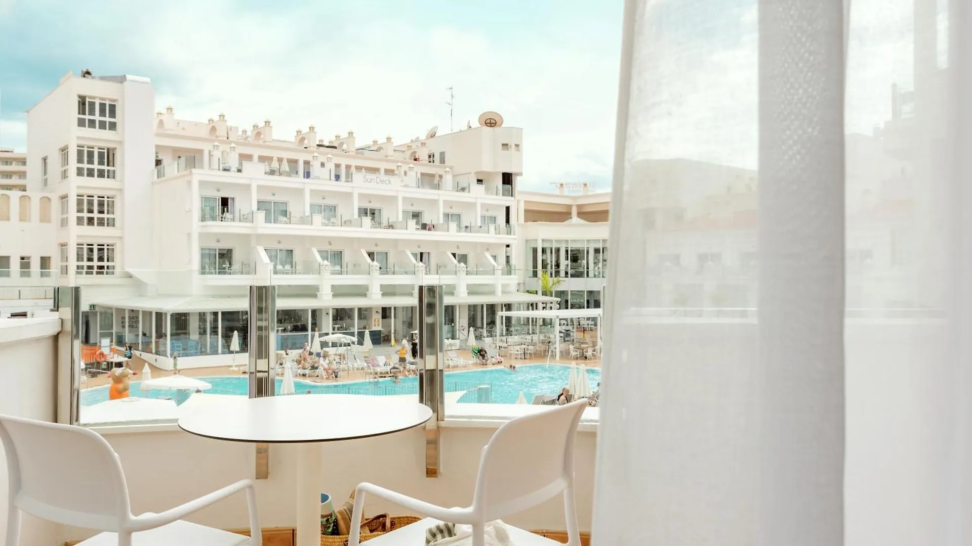 Sunwing Fanabe Beach 阿德耶 度假村