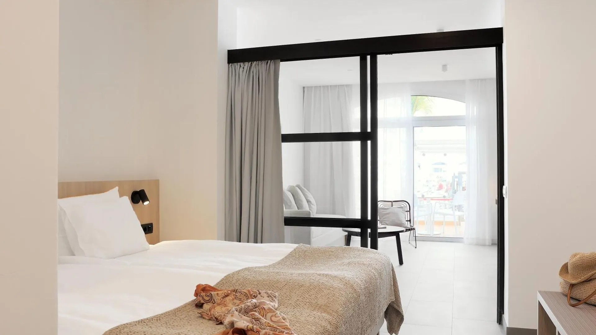 Sunwing Fanabe Beach أذيخي منتجع